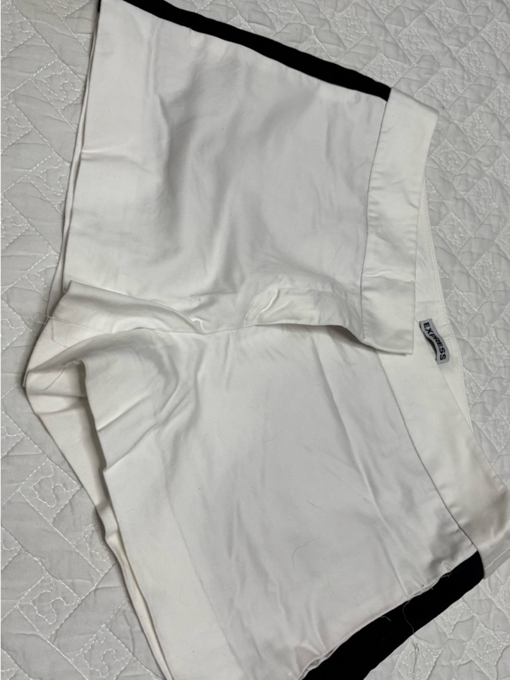 Express Cream and White Waistband Shorts